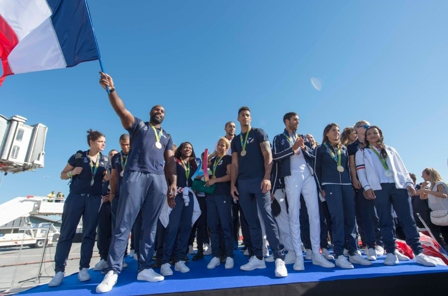 Paris 2024 hail Olympic team and success of Club France at Rio 2016